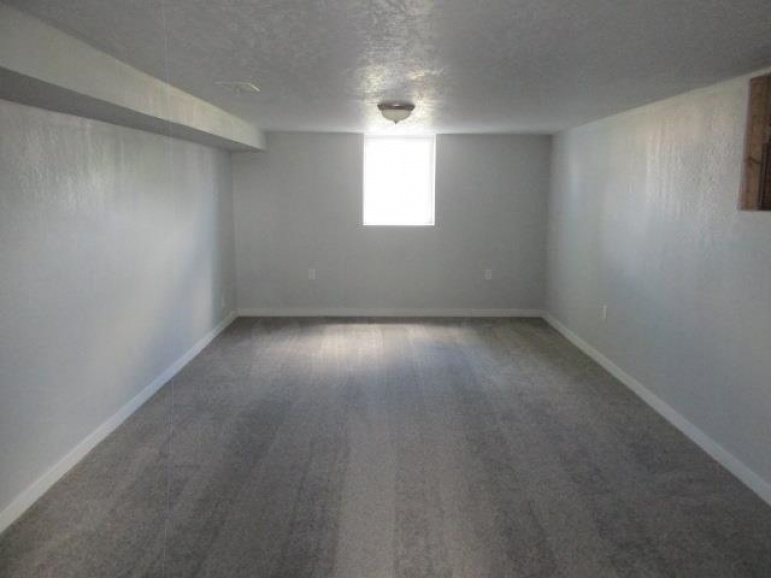 924 D Avenue Gothenburg, Nebraska 69138, 3 Bedrooms Bedrooms, ,2 BathroomsBathrooms,Residential,For Sale,924 D Avenue,20250938
