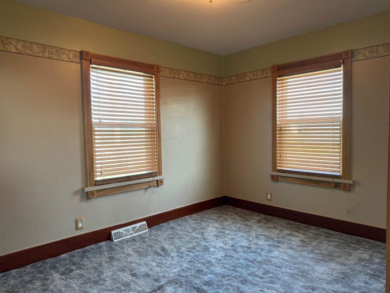 1525 E 22nd Street Kearney, Nebraska 68847, 2 Bedrooms Bedrooms, ,1 BathroomBathrooms,Residential,For Sale,1525 E 22nd Street,20250949
