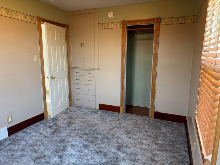 1525 E 22nd Street Kearney, Nebraska 68847, 2 Bedrooms Bedrooms, ,1 BathroomBathrooms,Residential,For Sale,1525 E 22nd Street,20250949