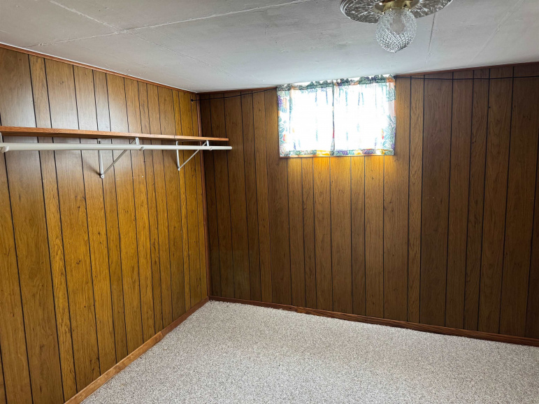 1525 E 22nd Street Kearney, Nebraska 68847, 2 Bedrooms Bedrooms, ,1 BathroomBathrooms,Residential,For Sale,1525 E 22nd Street,20250949