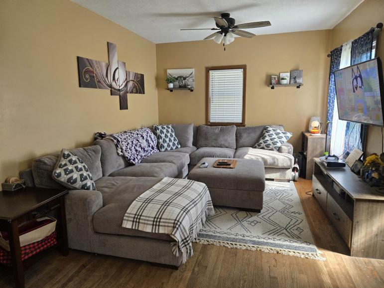 1710 H Avenue Gothenburg, Nebraska 69138, 3 Bedrooms Bedrooms, ,1 BathroomBathrooms,Residential,For Sale,1710 H Avenue,20250956