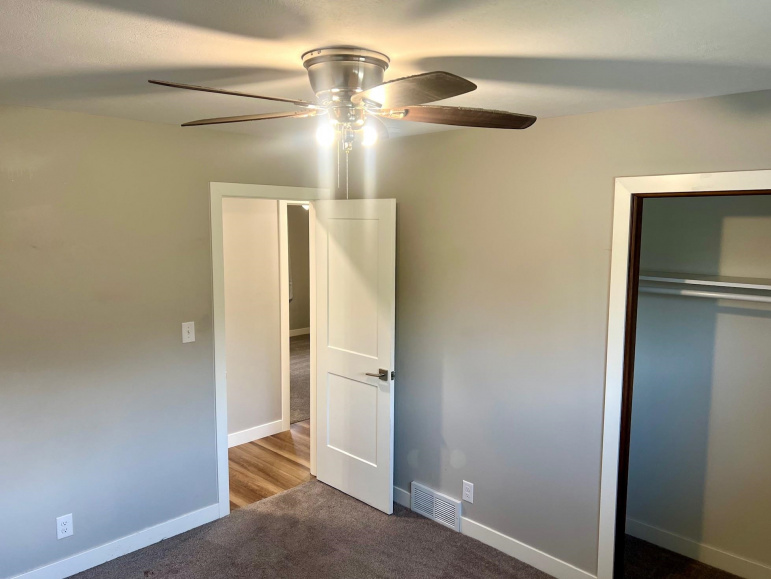 4111 Central Avenue Kearney, Nebraska 68847-2532, 5 Bedrooms Bedrooms, ,3 BathroomsBathrooms,Residential,For Sale,4111 Central Avenue,20250983