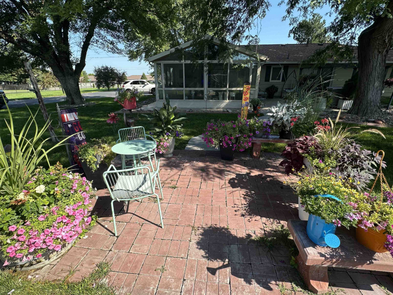 5531 E Saddlehorse Drive Kearney, Nebraska 68847, 3 Bedrooms Bedrooms, ,2 BathroomsBathrooms,Residential,For Sale,5531 E Saddlehorse Drive,20250991