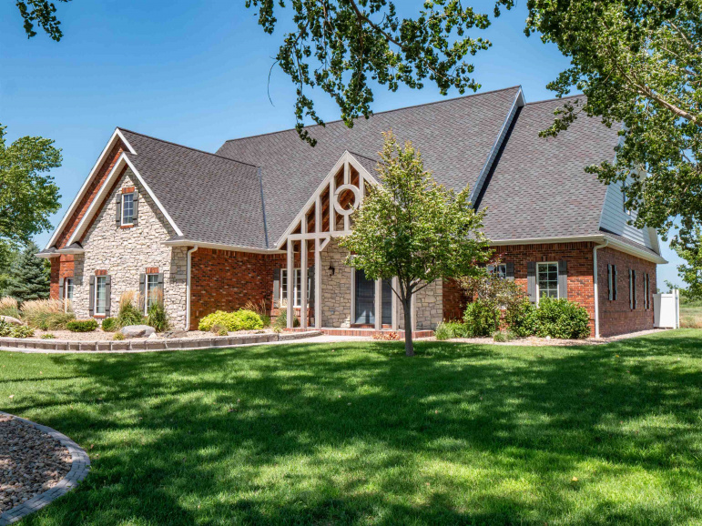 506 W Road Kearney, Nebraska 68845, 3 Bedrooms Bedrooms, ,3 BathroomsBathrooms,Residential,For Sale,506 W Road,20250999