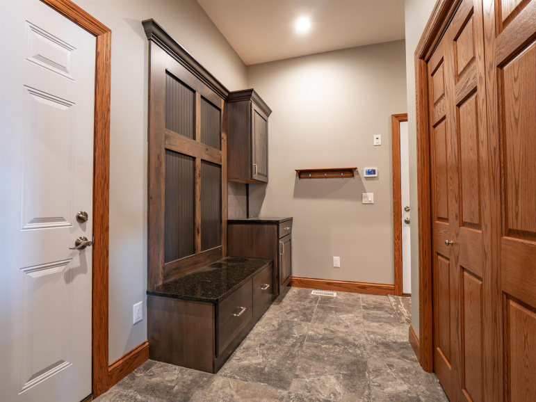 506 W Road Kearney, Nebraska 68845, 3 Bedrooms Bedrooms, ,3 BathroomsBathrooms,Residential,For Sale,506 W Road,20250999