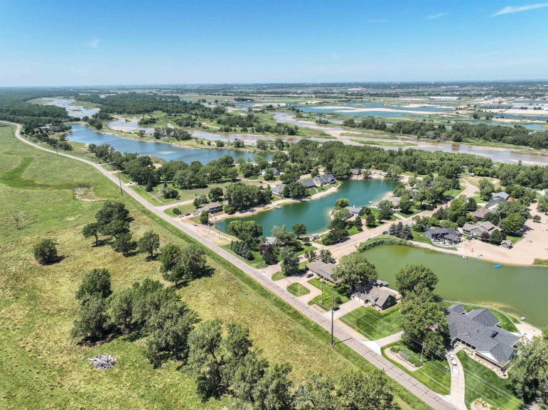 506 W Road Kearney, Nebraska 68845, 3 Bedrooms Bedrooms, ,3 BathroomsBathrooms,Residential,For Sale,506 W Road,20250999