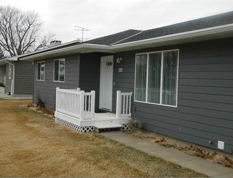 502 W Hendricks Street Eustis, Nebraska 69028, 3 Bedrooms Bedrooms, ,2 BathroomsBathrooms,Residential,For Sale,502 W Hendricks Street,20251017