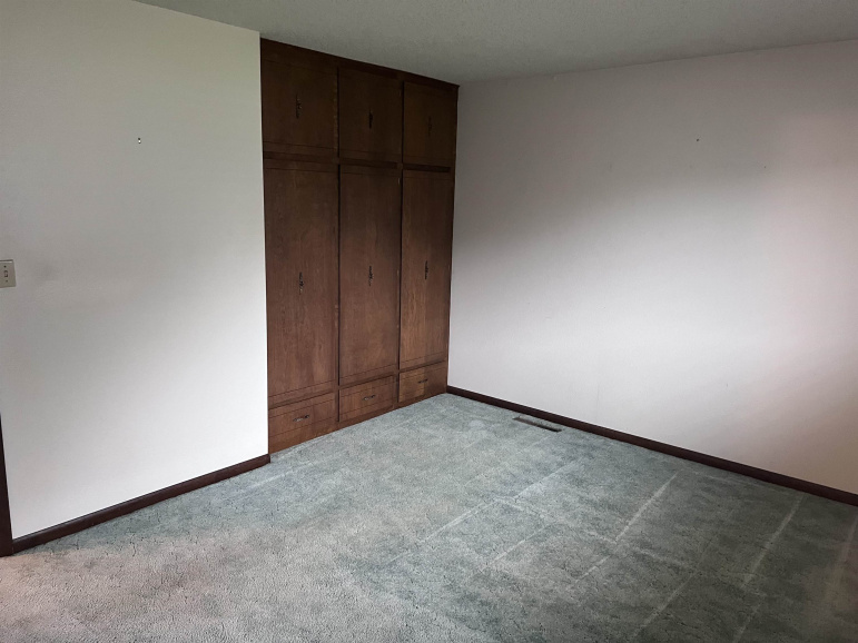 502 W Hendricks Street Eustis, Nebraska 69028, 3 Bedrooms Bedrooms, ,2 BathroomsBathrooms,Residential,For Sale,502 W Hendricks Street,20251017