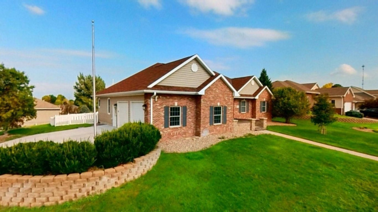 4727 29th Avenue Kearney, Nebraska 68845, 5 Bedrooms Bedrooms, ,3 BathroomsBathrooms,Residential,For Sale,4727 29th Avenue,20251027