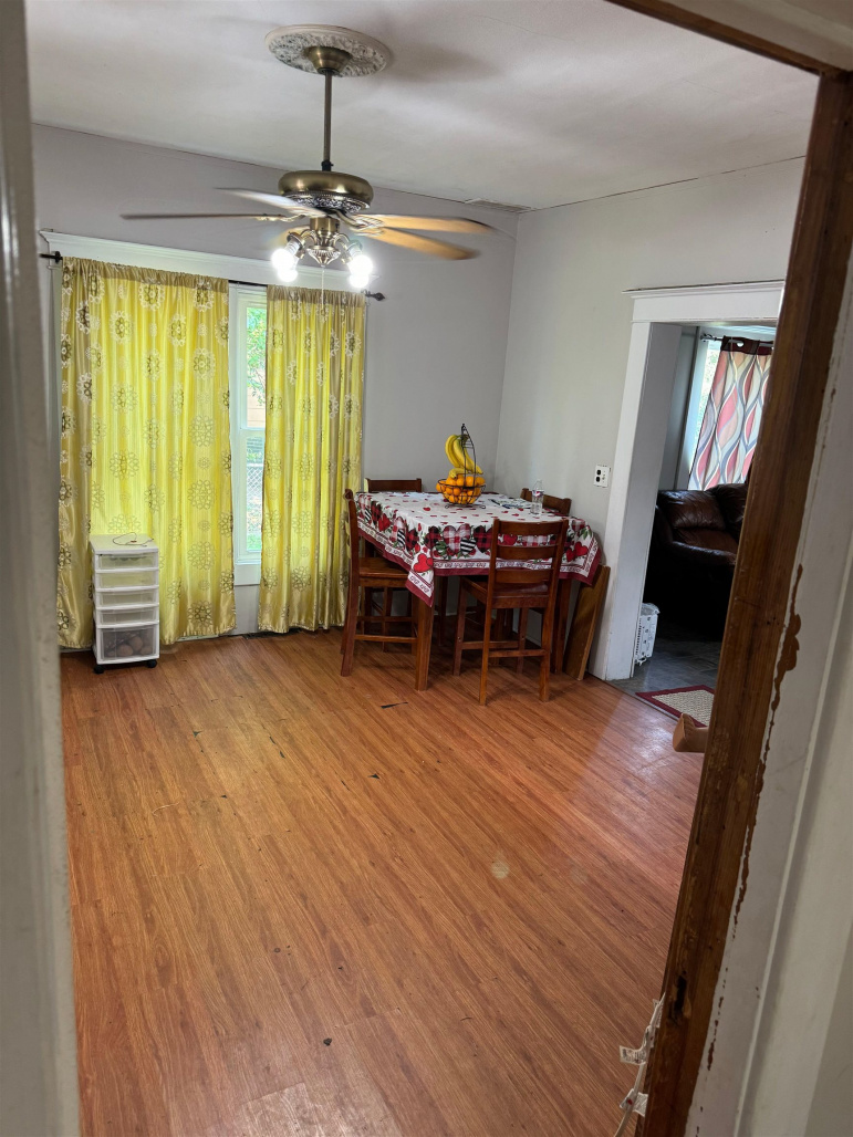 207 E 15th Street Cozad, Nebraska 69130, 4 Bedrooms Bedrooms, ,2 BathroomsBathrooms,Residential,For Sale,207 E 15th Street,20251023