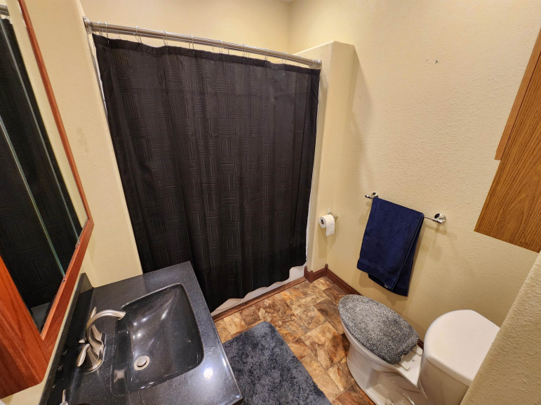 408 W 10th Street Wood River, Nebraska 68883, 2 Bedrooms Bedrooms, ,1 BathroomBathrooms,Residential,For Sale,408 W 10th Street,20251040