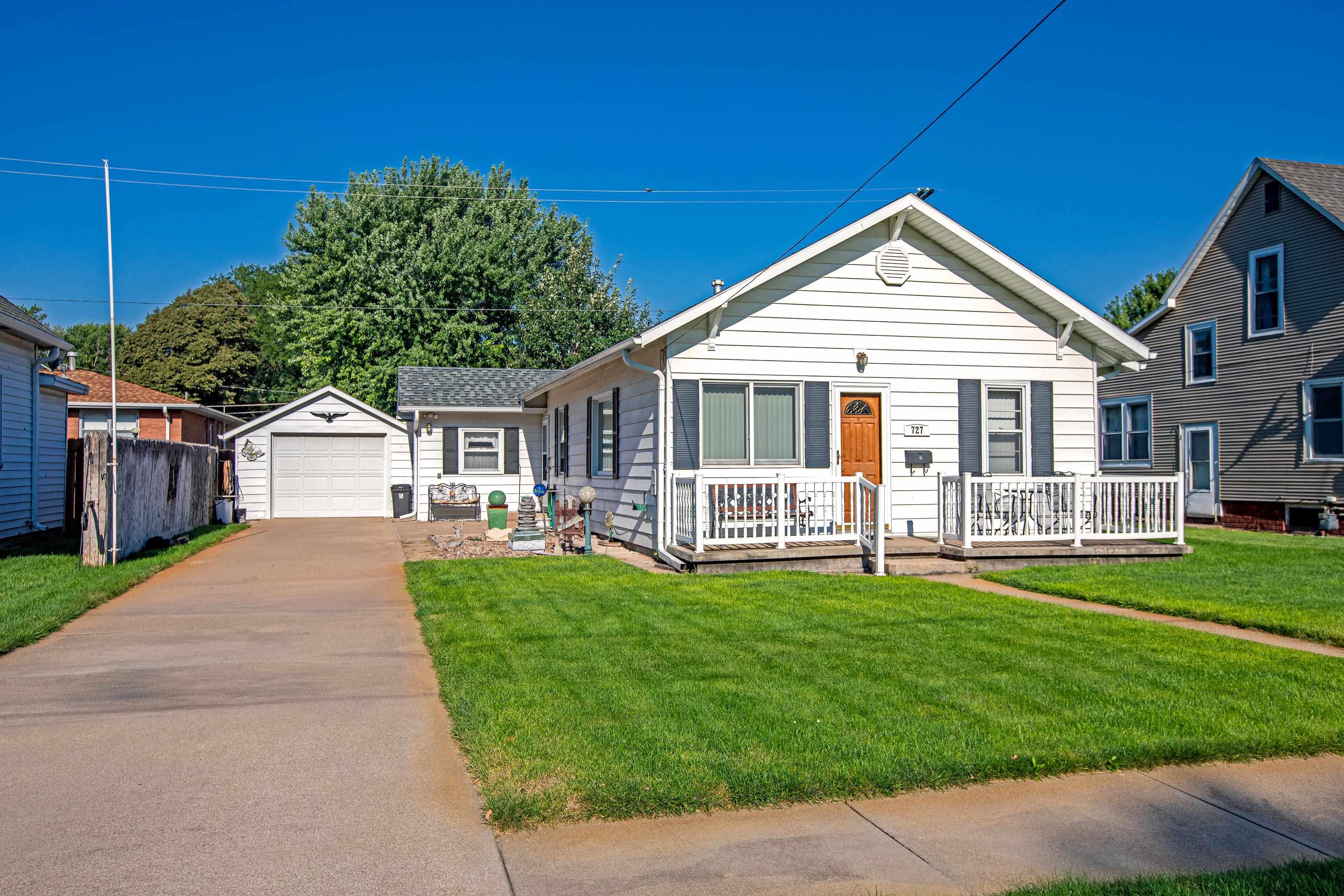 727 N Williams Avenue Hastings, Nebraska 68901, 2 Bedrooms Bedrooms, ,1 BathroomBathrooms,Residential,For Sale,727 N Williams Avenue,20251036