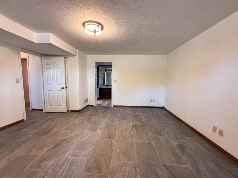 404 E 39th Street Kearney, Nebraska 68847, 3 Bedrooms Bedrooms, ,2 BathroomsBathrooms,Residential,For Sale,404 E 39th Street,20251076