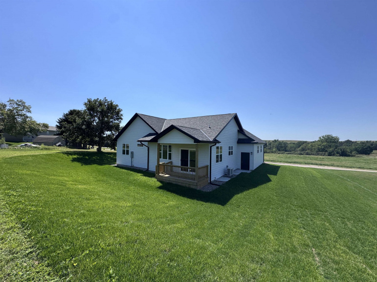 602 W Cameron Street Eustis, Nebraska 69028, 3 Bedrooms Bedrooms, ,2 BathroomsBathrooms,Residential,For Sale,602 W Cameron Street,20251090 602 W Cameron Street Eustis, Nebraska 69028, 3 Bedrooms Bedrooms, ,2 BathroomsBathrooms,Residential,For Sale,602 W Cameron Street,20251090