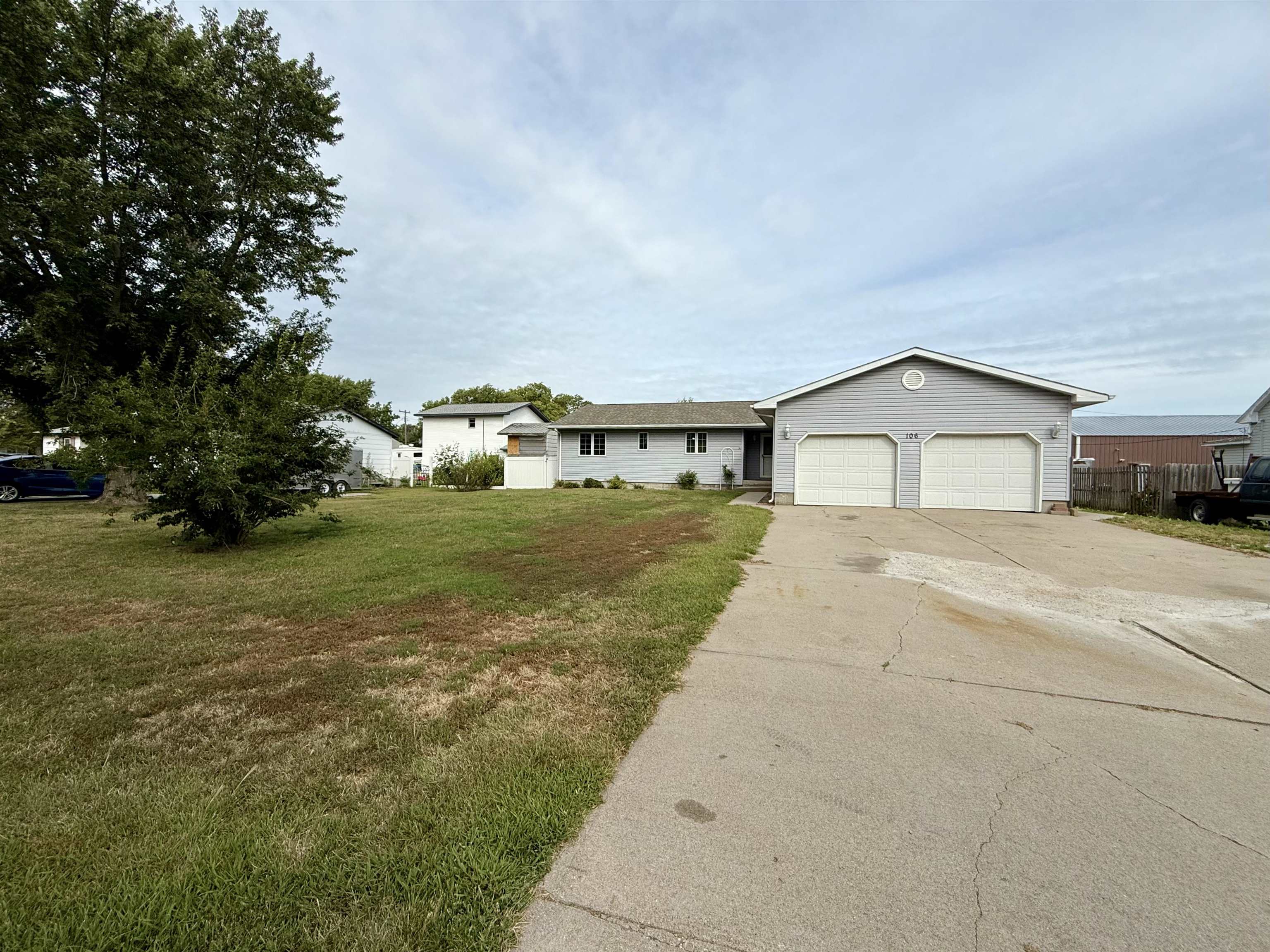 106 E 3rd Street Alda, Nebraska 68810, 3 Bedrooms Bedrooms, ,3 BathroomsBathrooms,Residential,For Sale,106 E 3rd Street,20251112