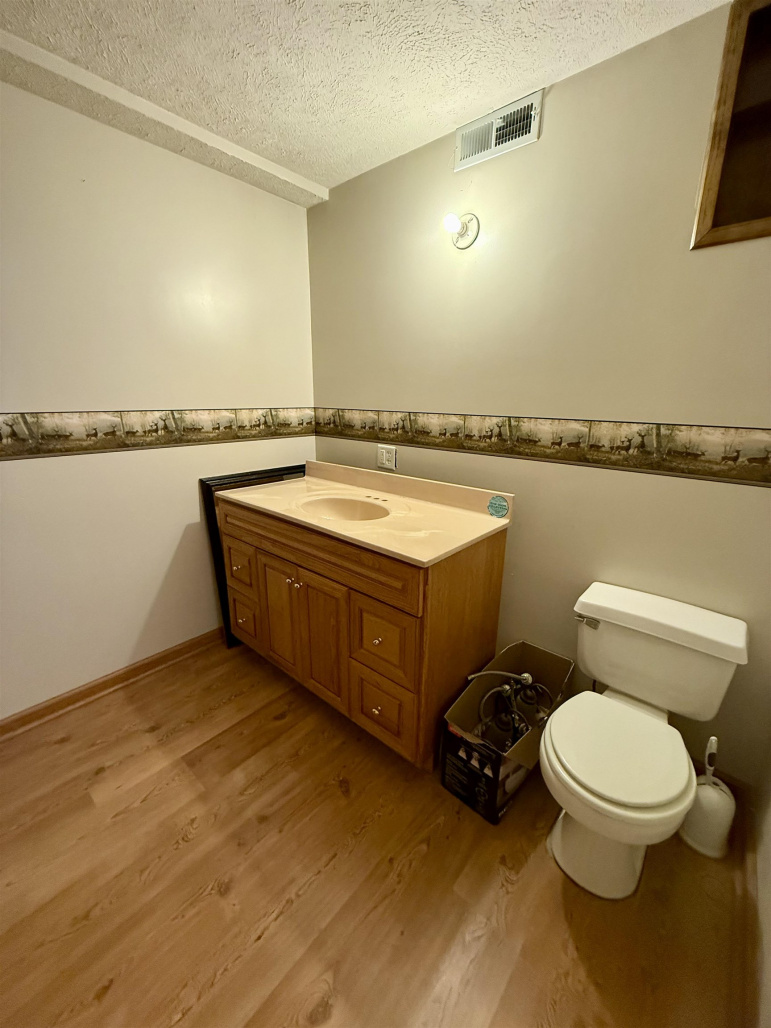 106 E 3rd Street Alda, Nebraska 68810, 3 Bedrooms Bedrooms, ,3 BathroomsBathrooms,Residential,For Sale,106 E 3rd Street,20251112 106 E 3rd Street Alda, Nebraska 68810, 3 Bedrooms Bedrooms, ,3 BathroomsBathrooms,Residential,For Sale,106 E 3rd Street,20251112