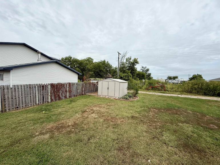 106 E 3rd Street Alda, Nebraska 68810, 3 Bedrooms Bedrooms, ,3 BathroomsBathrooms,Residential,For Sale,106 E 3rd Street,20251112 106 E 3rd Street Alda, Nebraska 68810, 3 Bedrooms Bedrooms, ,3 BathroomsBathrooms,Residential,For Sale,106 E 3rd Street,20251112