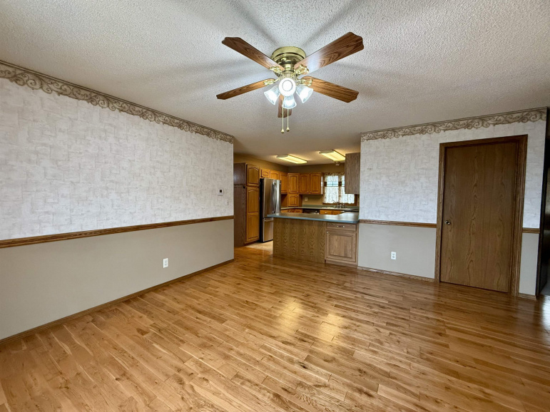 106 E 3rd Street Alda, Nebraska 68810, 3 Bedrooms Bedrooms, ,3 BathroomsBathrooms,Residential,For Sale,106 E 3rd Street,20251112 106 E 3rd Street Alda, Nebraska 68810, 3 Bedrooms Bedrooms, ,3 BathroomsBathrooms,Residential,For Sale,106 E 3rd Street,20251112