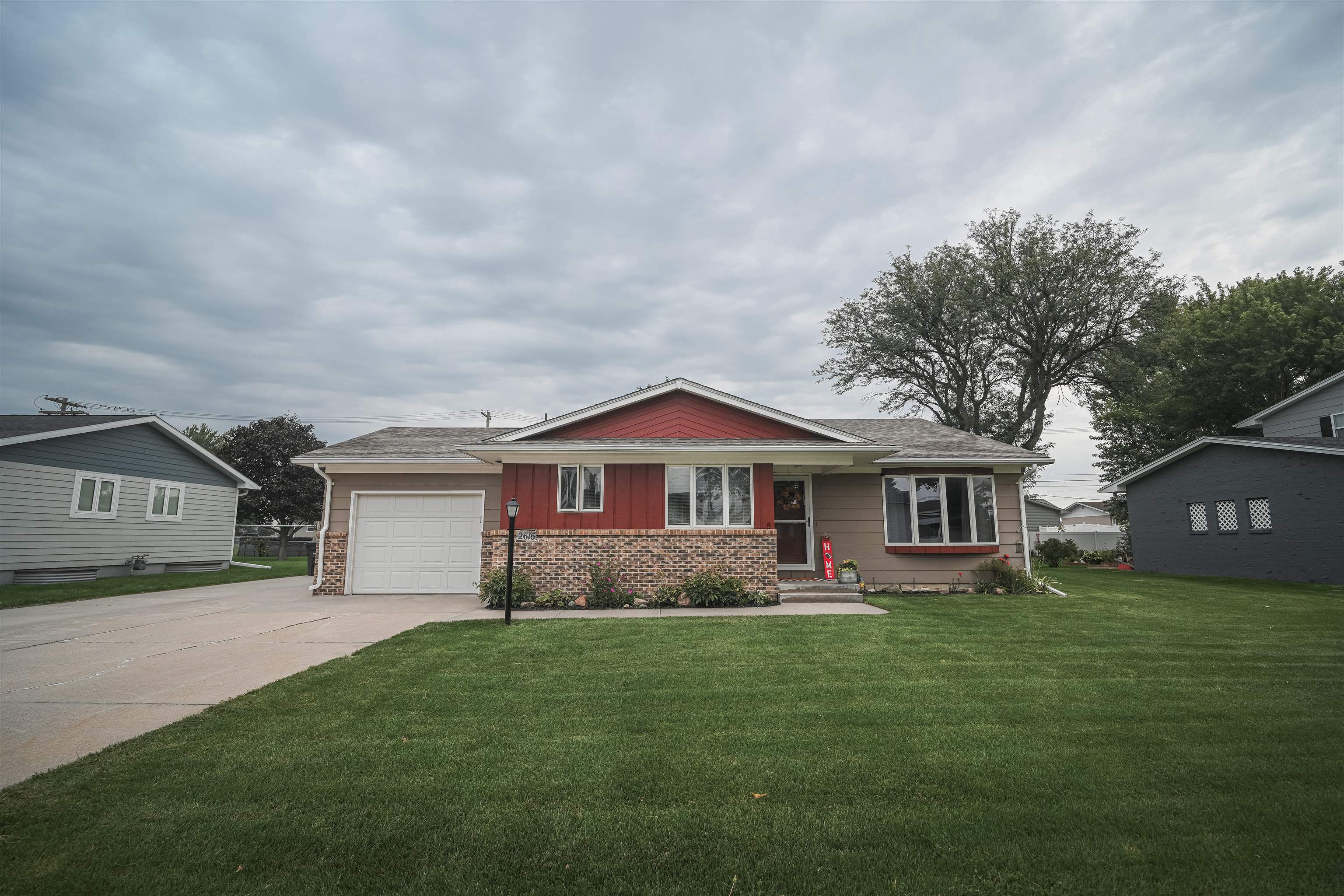 2616 Butterfoot Lane Hastings, Nebraska 68901-0000, 3 Bedrooms Bedrooms, ,2 BathroomsBathrooms,Residential,For Sale,2616 Butterfoot Lane,20251157