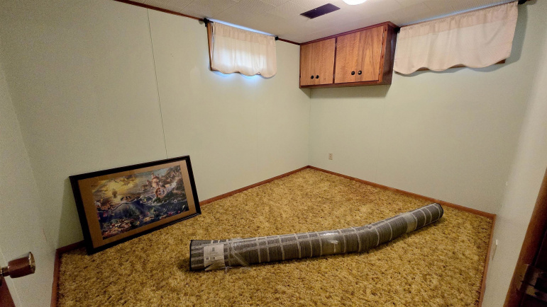 516 W 36th Street Kearney, Nebraska 68845, 5 Bedrooms Bedrooms, ,3 BathroomsBathrooms,Residential,For Sale,516 W 36th Street,20251171