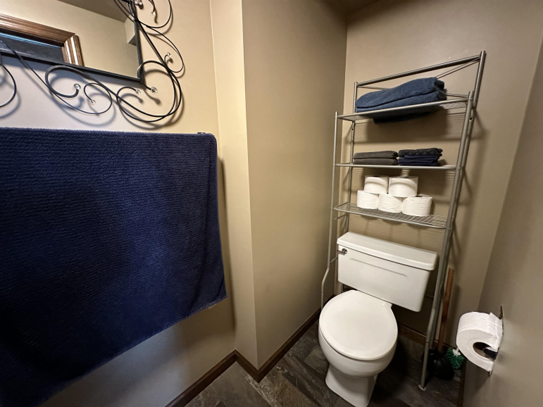 1206 E 31st Street Kearney, Nebraska 68847, 3 Bedrooms Bedrooms, ,2 BathroomsBathrooms,Residential,For Sale,1206 E 31st Street,20251115 1206 E 31st Street Kearney, Nebraska 68847, 3 Bedrooms Bedrooms, ,2 BathroomsBathrooms,Residential,For Sale,1206 E 31st Street,20251115