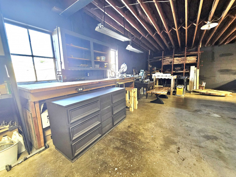 106 W Grove Street Sutton, Nebraska 68979, ,Commercial/industrial,For Sale,106 W Grove Street,20251191