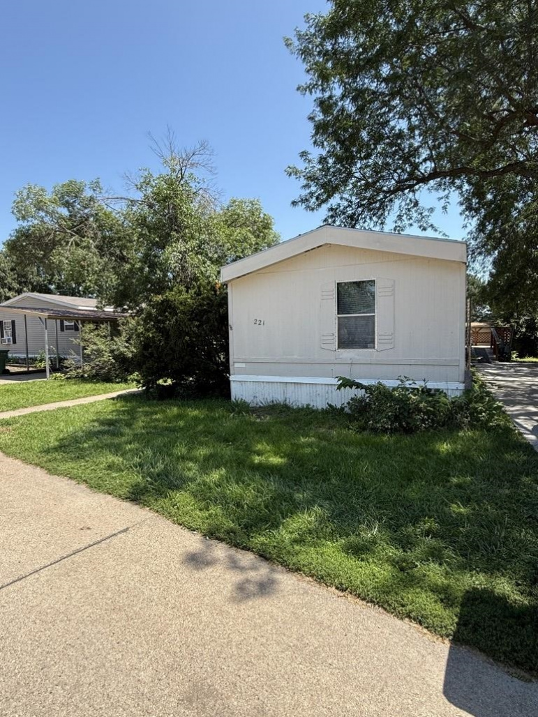 2900 Grand Avenue #221 Kearney, Nebraska 68847, 3 Bedrooms Bedrooms, ,2 BathroomsBathrooms,Residential,For Sale,2900 Grand Avenue #221,20250988