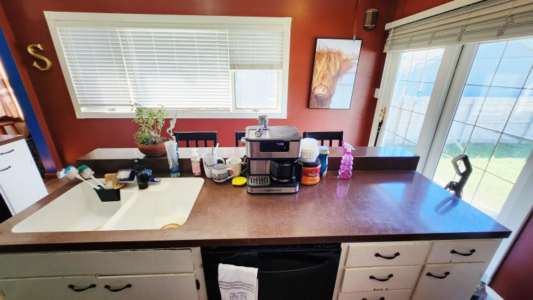 1406 B Avenue Gothenburg, Nebraska 69138, 3 Bedrooms Bedrooms, ,2 BathroomsBathrooms,Residential,For Sale,1406 B Avenue,20251209