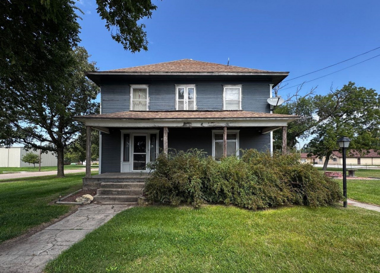 508 4th Street Edgar, Nebraska 68935, 3 Bedrooms Bedrooms, ,2 BathroomsBathrooms,Residential,For Sale,508 4th Street,20251207