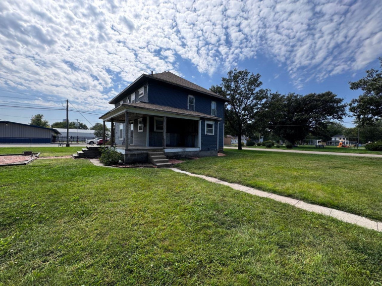508 4th Street Edgar, Nebraska 68935, 3 Bedrooms Bedrooms, ,2 BathroomsBathrooms,Residential,For Sale,508 4th Street,20251207