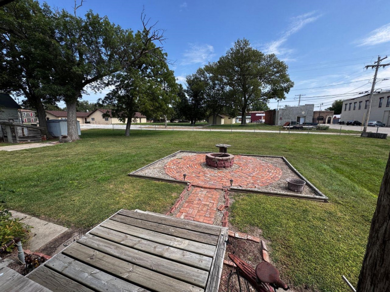 508 4th Street Edgar, Nebraska 68935, 3 Bedrooms Bedrooms, ,2 BathroomsBathrooms,Residential,For Sale,508 4th Street,20251207