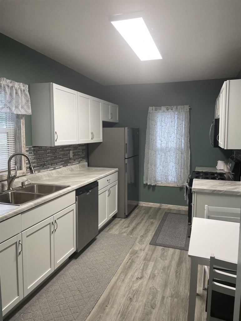 200 E A Street Hastings, Nebraska 68901-0000, 1 Bedroom Bedrooms, ,1 BathroomBathrooms,Residential,For Sale,200 E A Street,20251224