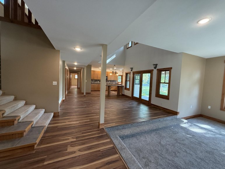 51 Sonja Drive Doniphan, Nebraska 68832, 5 Bedrooms Bedrooms, ,4 BathroomsBathrooms,Residential,For Sale,51 Sonja Drive,20251244