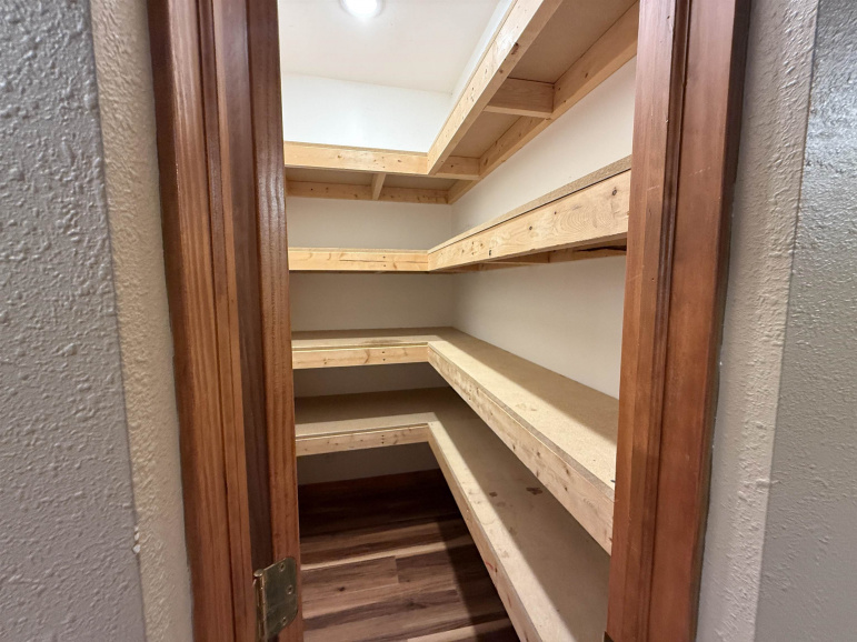 51 Sonja Drive Doniphan, Nebraska 68832, 5 Bedrooms Bedrooms, ,4 BathroomsBathrooms,Residential,For Sale,51 Sonja Drive,20251244