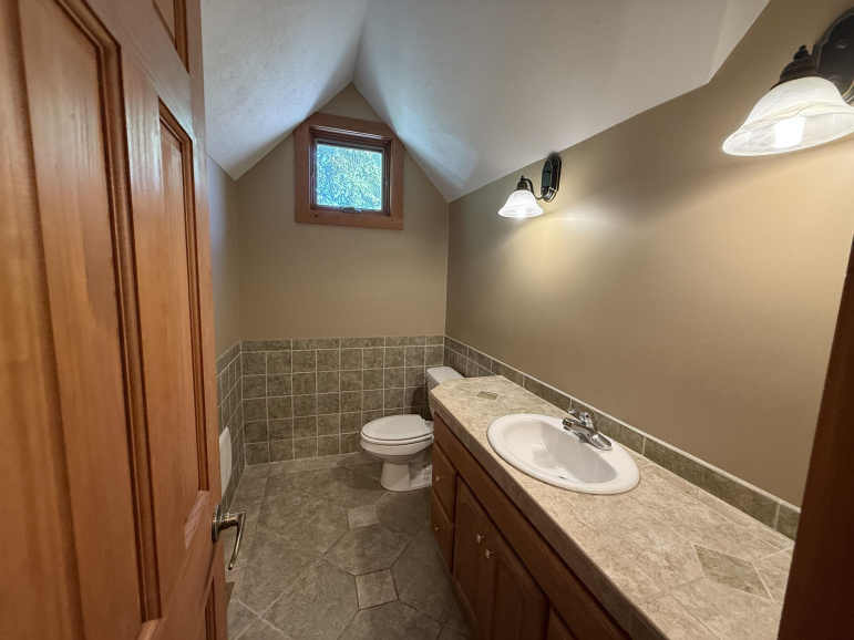 51 Sonja Drive Doniphan, Nebraska 68832, 5 Bedrooms Bedrooms, ,4 BathroomsBathrooms,Residential,For Sale,51 Sonja Drive,20251244