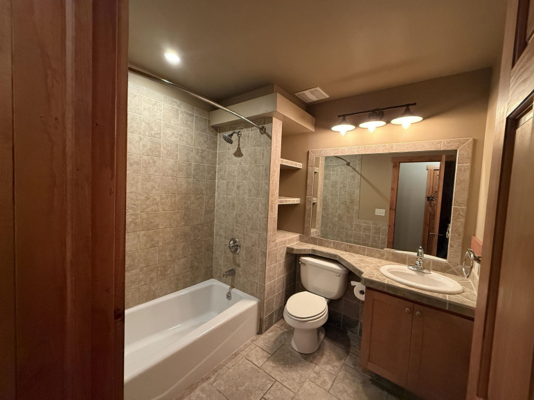 51 Sonja Drive Doniphan, Nebraska 68832, 5 Bedrooms Bedrooms, ,4 BathroomsBathrooms,Residential,For Sale,51 Sonja Drive,20251244