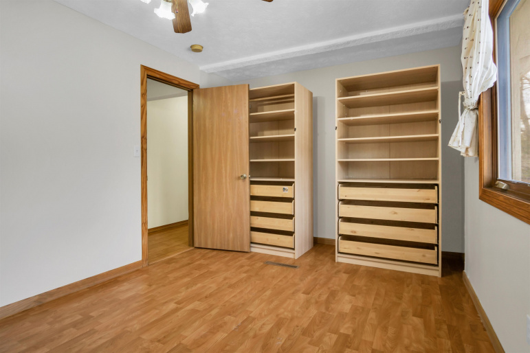 4004 I Avenue Kearney, Nebraska 68847, 5 Bedrooms Bedrooms, ,4 BathroomsBathrooms,Residential,For Sale,4004 I Avenue,20251253