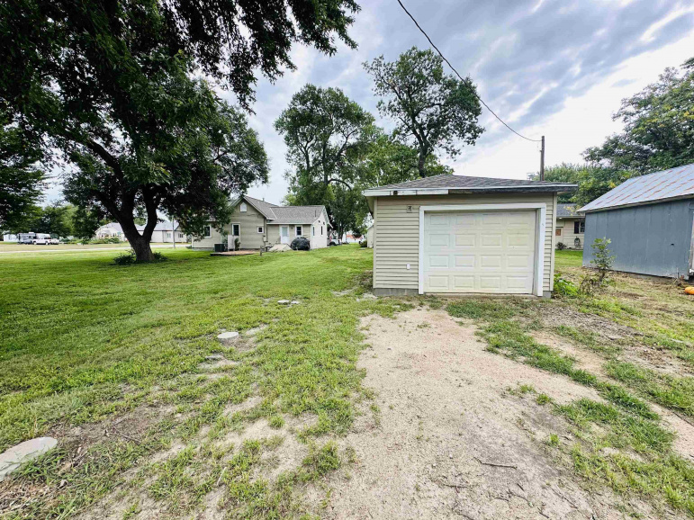9730 S Claude Avenue Holstein, Nebraska 68950, 2 Bedrooms Bedrooms, ,1 BathroomBathrooms,Residential,For Sale,9730 S Claude Avenue,20251248 9730 S Claude Avenue Holstein, Nebraska 68950, 2 Bedrooms Bedrooms, ,1 BathroomBathrooms,Residential,For Sale,9730 S Claude Avenue,20251248