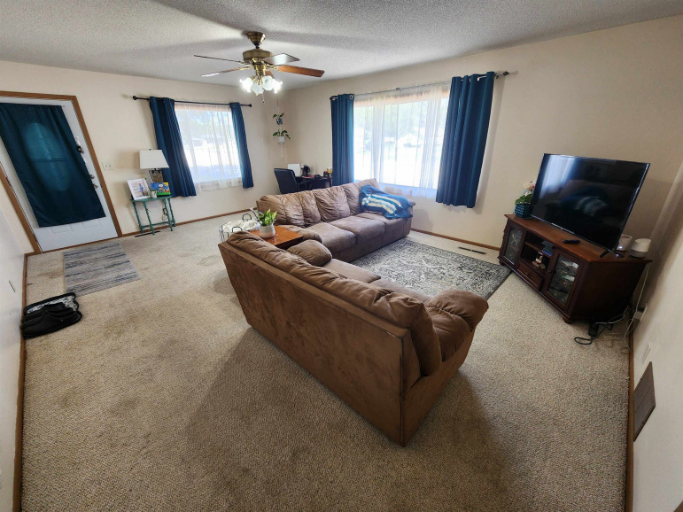 1248 H Street Geneva, Nebraska 68361, ,Multi-family,For Sale,1248 H Street,20251261