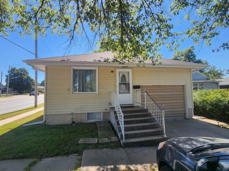 1248 H Street Geneva, Nebraska 68361, ,Multi-family,For Sale,1248 H Street,20251261