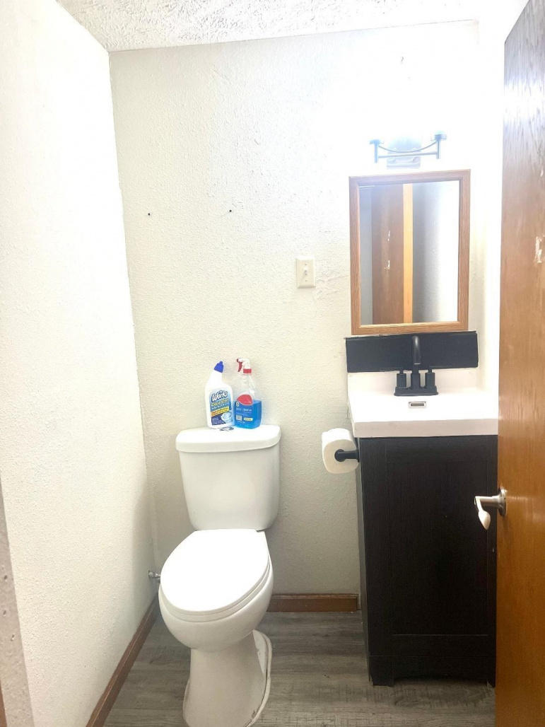 3512 2nd Avenue Kearney, Nebraska 68847, ,Commercial/industrial,For Rent,3512 2nd Avenue,20251291