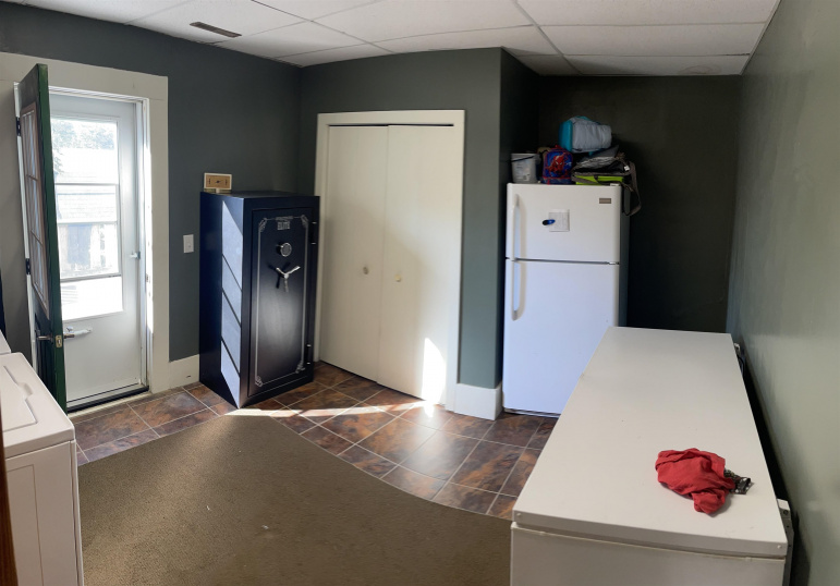 522 Main Street Farnam, Nebraska 69029, 3 Bedrooms Bedrooms, ,2 BathroomsBathrooms,Residential,For Sale,522 Main Street,20251295