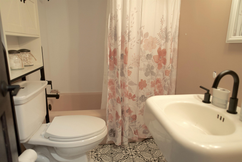 615 W 10th Street Hastings, Nebraska 68901, 3 Bedrooms Bedrooms, ,2 BathroomsBathrooms,Residential,For Sale,615 W 10th Street,20251296