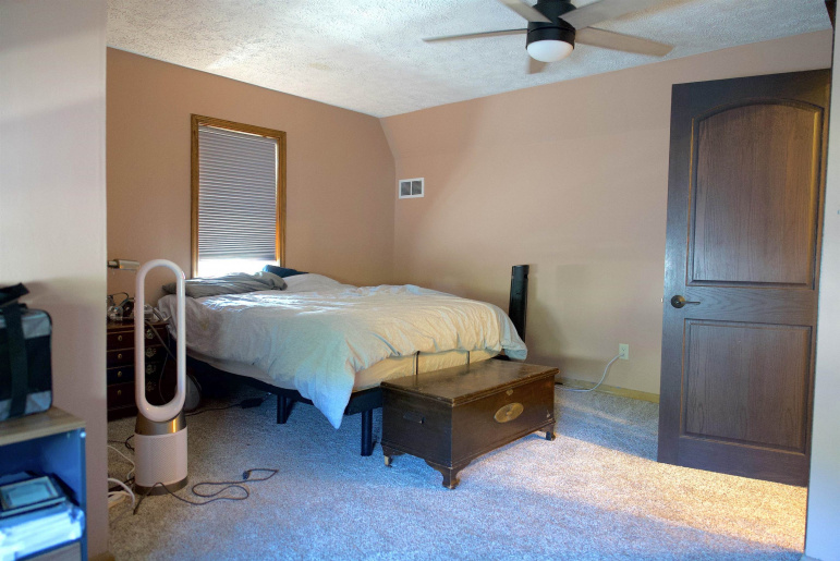 615 W 10th Street Hastings, Nebraska 68901, 3 Bedrooms Bedrooms, ,2 BathroomsBathrooms,Residential,For Sale,615 W 10th Street,20251296