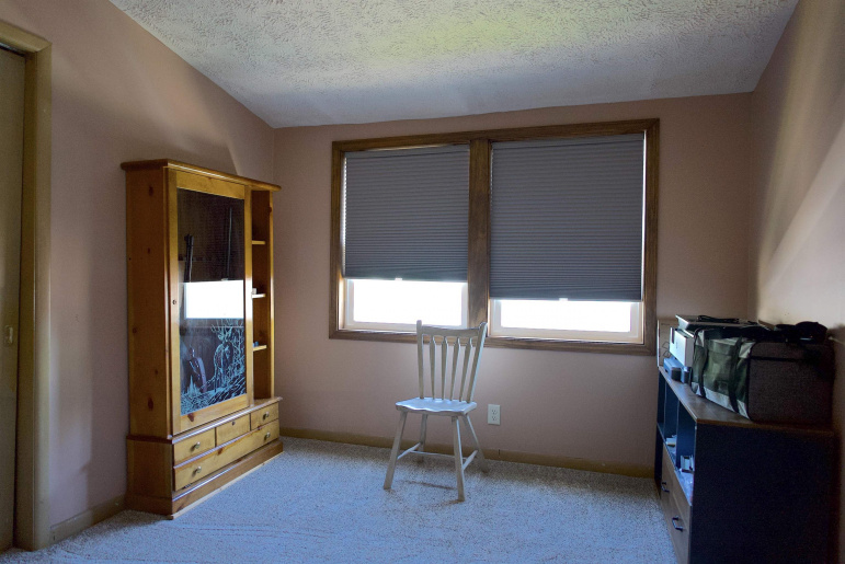 615 W 10th Street Hastings, Nebraska 68901, 3 Bedrooms Bedrooms, ,2 BathroomsBathrooms,Residential,For Sale,615 W 10th Street,20251296