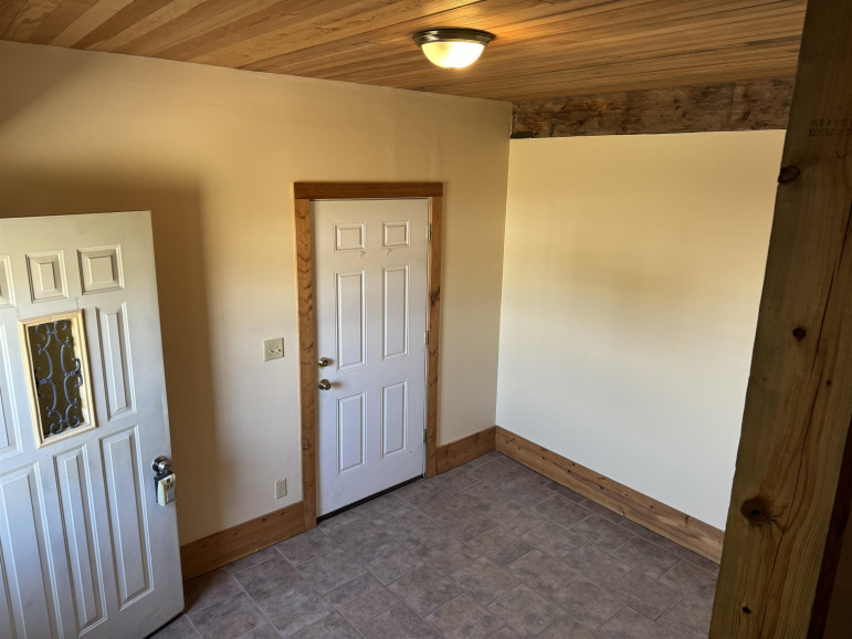 806 Cottonwood Street Wood River, Nebraska 68883, 2 Bedrooms Bedrooms, ,1 BathroomBathrooms,Residential,For Sale,806 Cottonwood Street,20241628