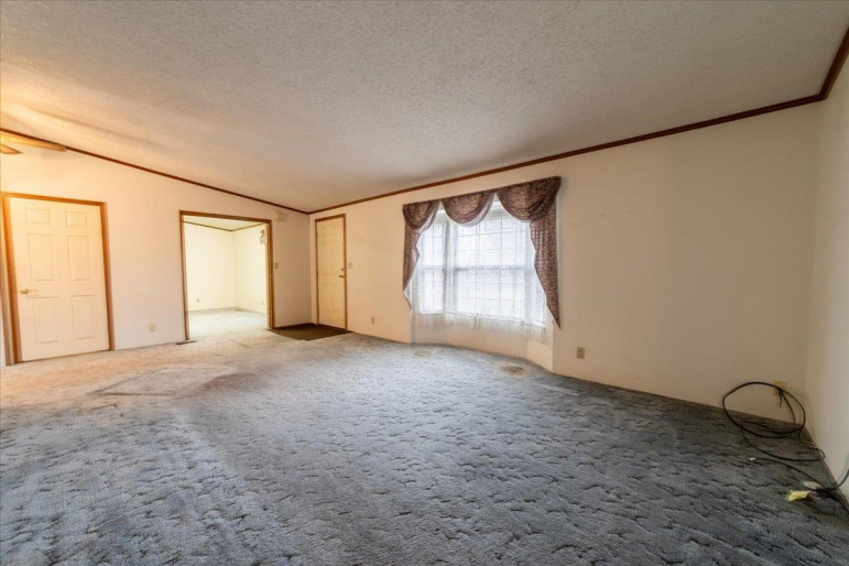 210 W 5th Street Juniata, Nebraska 68955-0000, 3 Bedrooms Bedrooms, ,2 BathroomsBathrooms,Residential,For Sale,210 W 5th Street,20251308