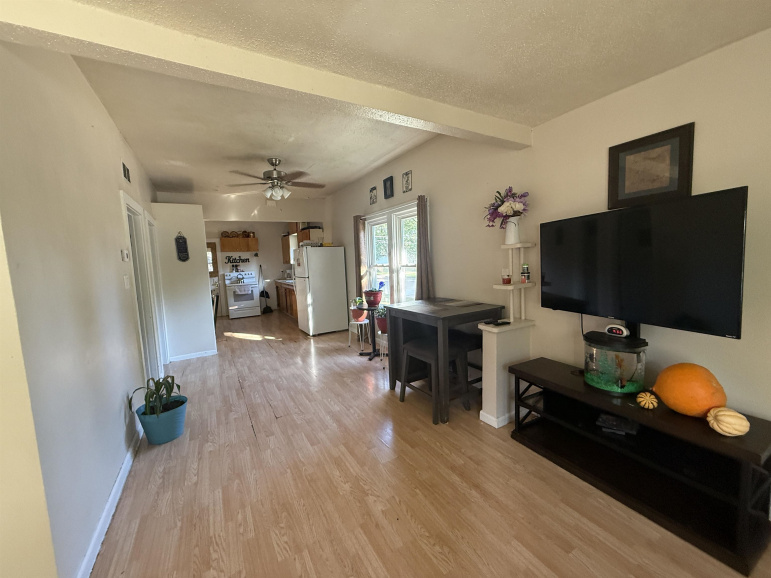 1701 7th Avenue Kearney, Nebraska 68845, 3 Bedrooms Bedrooms, ,2 BathroomsBathrooms,Residential,For Sale,1701 7th Avenue,20251320