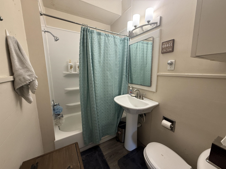 1701 7th Avenue Kearney, Nebraska 68845, 3 Bedrooms Bedrooms, ,2 BathroomsBathrooms,Residential,For Sale,1701 7th Avenue,20251320