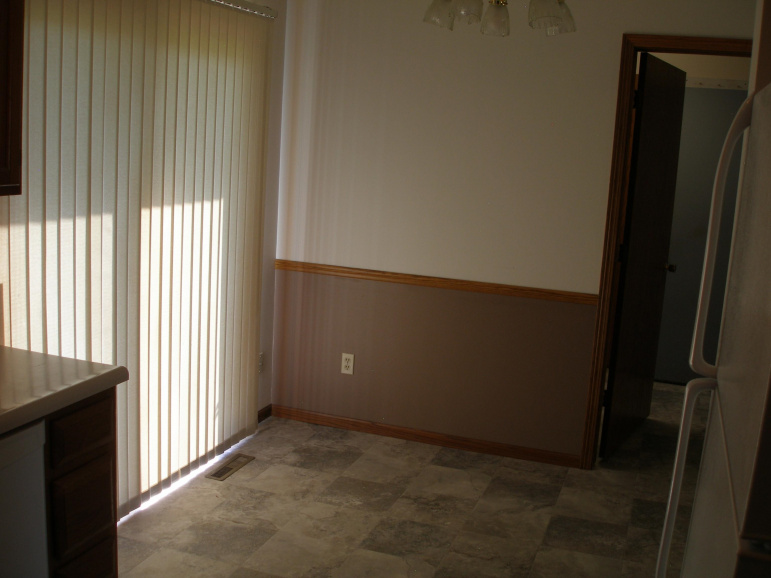 2110 30th Avenue #10 Kearney, Nebraska 68845, 2 Bedrooms Bedrooms, ,1 BathroomBathrooms,Residential,For Sale,2110 30th Avenue #10,20251338